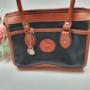 Dooney & Bourke bag Leather
